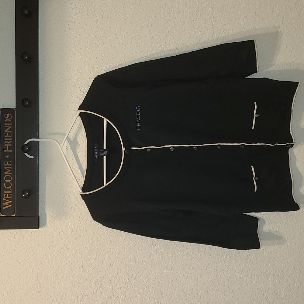 Chase Bank Lands' End ¾ sleeve sweater